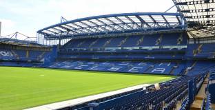 Челси е готов да купи защитник през зимата