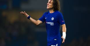 Давид Луис се надява Конте да си тръгне 