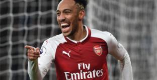 Обамеянг: Критиките към Венгер са несправедливи 