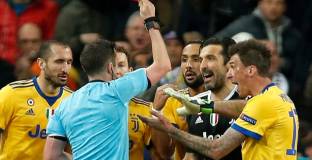 Буфон: Животът продължава 