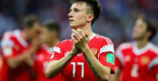 Челси няма да отдава Головин под наем 