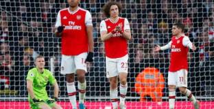Арсенал за първи път от 60 г. с четири домакински загуби 