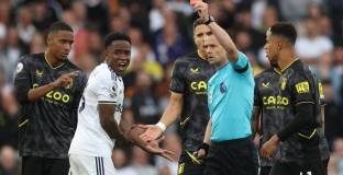 Лийдс Юнайтед - Астън Вила 0:0 