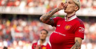 Ман Юнайтед с победа над Уулвс (видео)