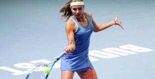 Томова е на крачка от основната схема Australian Open