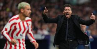 Атлетико няма да уволнява Симеоне