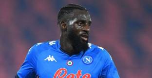 Бакайоко иска да остане в Наполи