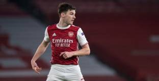 Арсенал готви нов договор за Тиърни