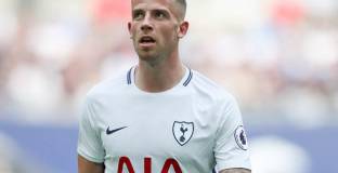 Алдервейрелд преминава в Юнайтед до 48 часа