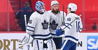 Торонто и Каролина са на крачка от следващия кръг