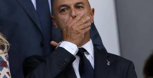 Тотнъм няма да е готов с новия стадион