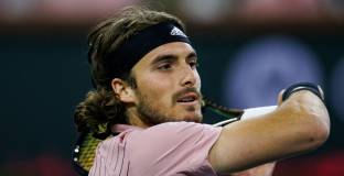 Циципас изненадващо отстъпи на Руне 