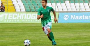 Берое преподписа с Боби Цонев