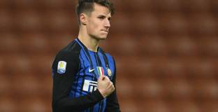 Интер си върна Пинамонти