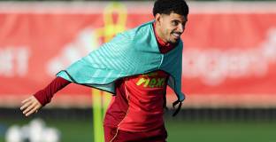  Манчестър Юнайтед следи Морган Гибс-Уайт