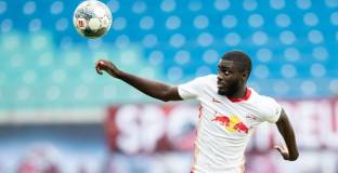 Лайпциг не планира да продава Упамекано