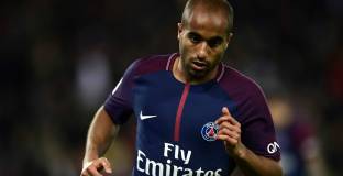 Юнайтед е близо до трансфера на Моура 