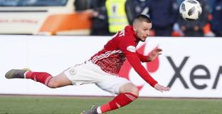 Любопитно: Треньорът на ЦСКА научи на пресконференция за трансфер на Турицов