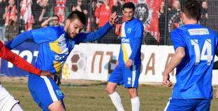 Верея влезе в топ 6 и запрати Славия към последните места (видео)