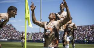 Каляри - Лече 1:1 