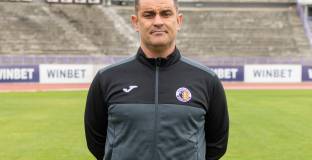   Етър се раздели с Великов