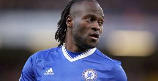 Интер обмисля вариант с Моузес