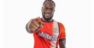 Моузес се завърна в английския футбол