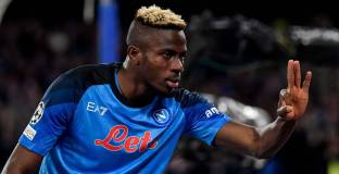  Ходъл посъветва Челси да купи нападател 