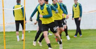 Останалият без играчи Черно море - подписа с двама юноши на тима