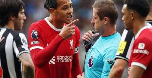 Клоп: Ван Дайк нямаше активен контакт