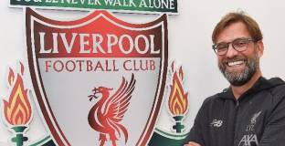 Ливърпул продължи договора на Клоп