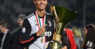 Роналдо: Горд съм, че ме смятат за най-добър нападател в Италия