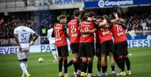 Новият треньор на Рен започна силно