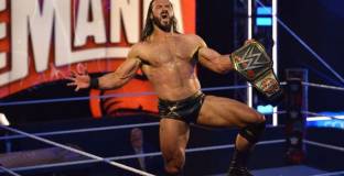 Тайсън Фюри предизвика новия шампион на WWE след Кечмания