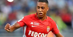 Юнайтед ще подпише с Тилеманс, ако Погба си тръгне