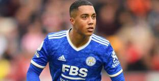  Тилеманс не съжалява, че остана в Лестър