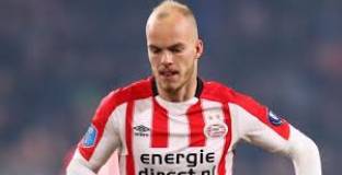 Фиорентина умува за заместник на Бадел