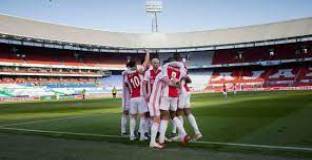 Аякс - АЗ Алкмаар 2:0 