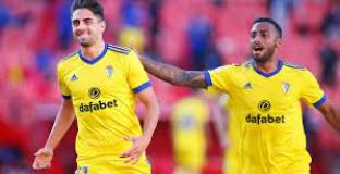 Кадис - Уеска 2:1 