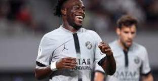 Пари Сен Жермен - Кавазаки 2:1 