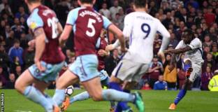 Бърнли - Челси 1:2 