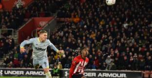 Саутхемптън - Дарби Каунти 2:2 - 3:5 след дузпи 