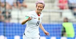 Рапино: Важно е да покажем, че е страхотно да си гей или лесбийка 