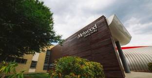  Ливърпул си върна базата в Мелууд