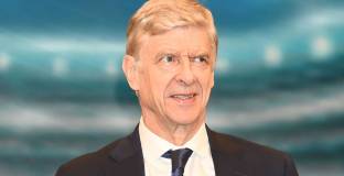 Арсенал обмисля да върне Венгер