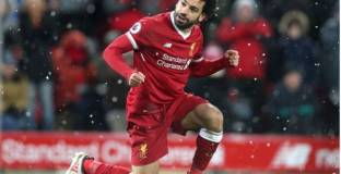 Салах изпревари Суарес по голове за Ливърпул