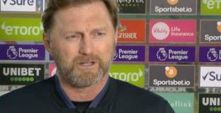 Хазенхютъл: Не издържахме на пресата на Ман Юнайтед