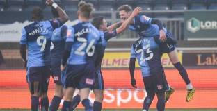 Уикъмб - Престън 4:1 