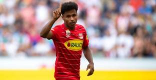   Борусия Дортмунд намери заместник на Холанд