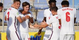  Англия се класира за финала на Европейското за юноши 